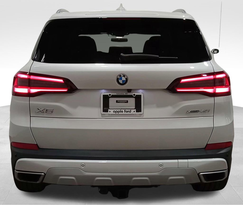 Used 2021 BMW X5 xDrive40i w/ Convenience Package AWD/4WD image 5