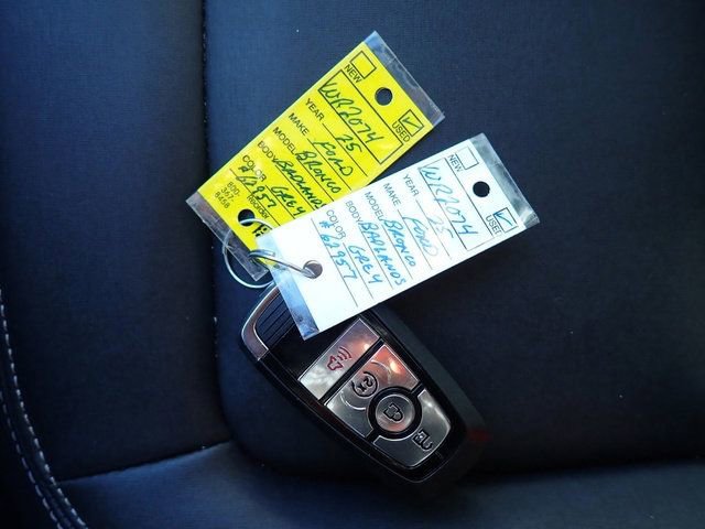 Certified 2025 Ford Bronco Badlands AWD/4WD image 30