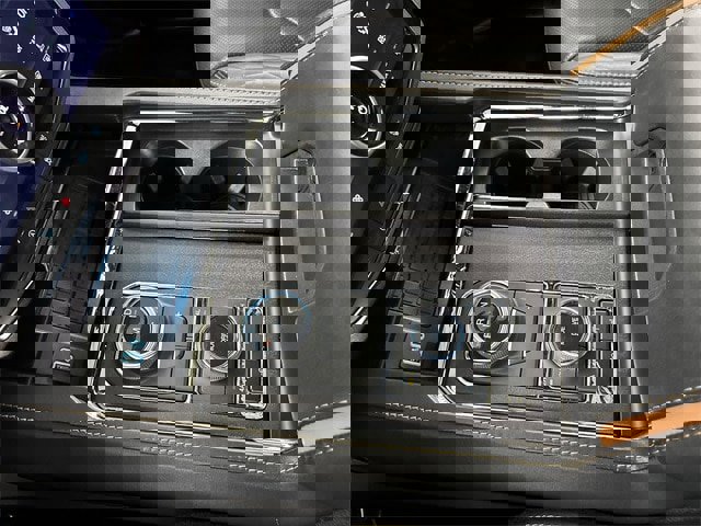 Certified 2022 Ford Expedition Max Platinum image 12