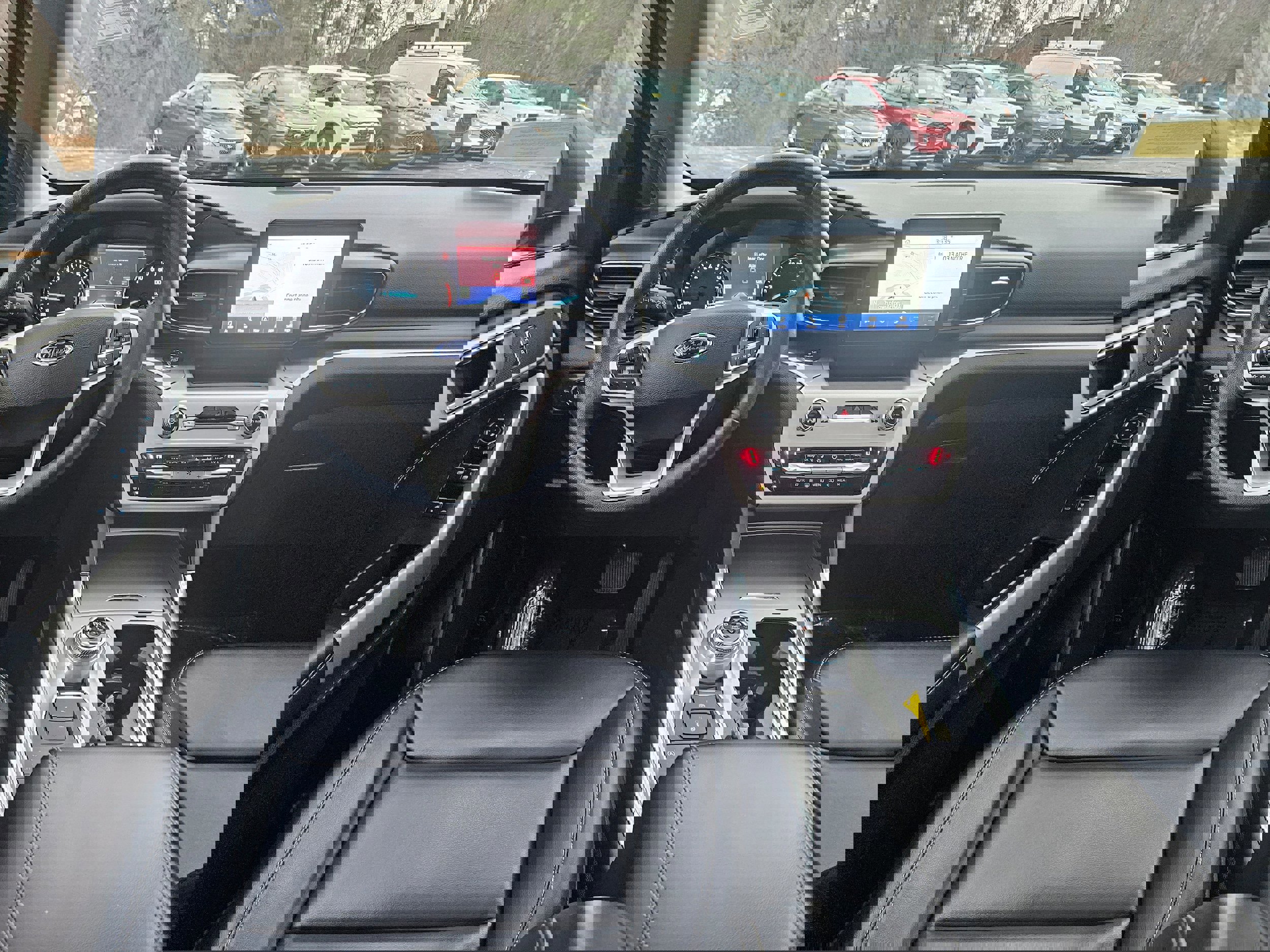 Certified 2021 Ford Explorer XLT w/ Equipment Group 202A image 14