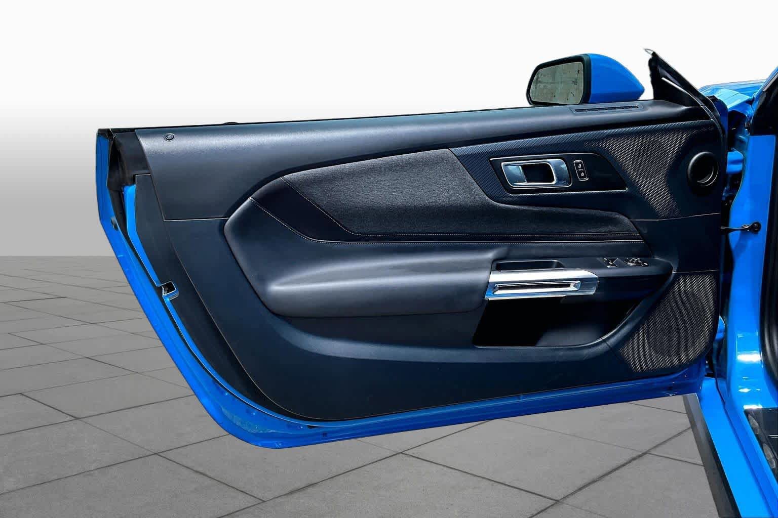 Certified 2025 Ford Mustang Coupe RWD image 42