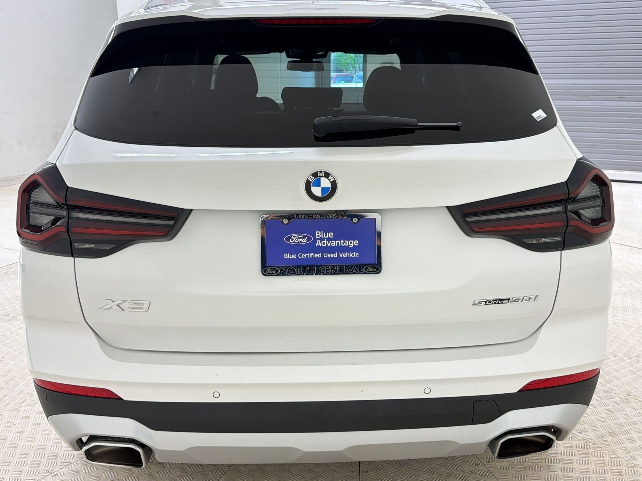 Used 2023 BMW X3 sDrive30i w/ Premium Package image 4