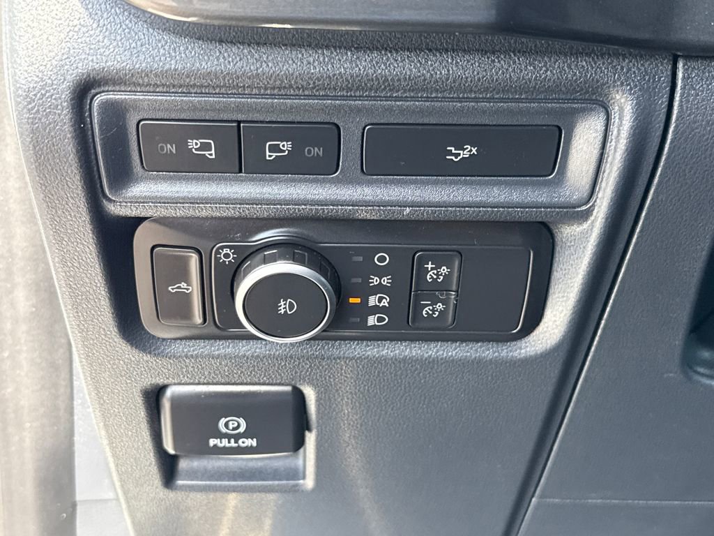 Certified 2022 Ford F150 XLT w/ Equipment Group 302A High image 14