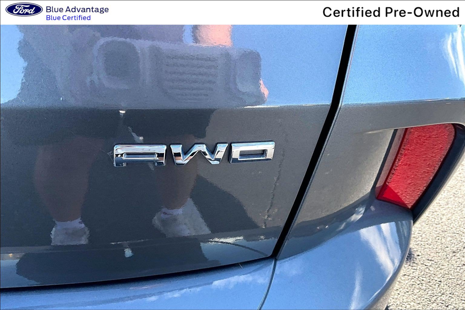 Certified 2024 Ford Escape ST-Line w/ Tech Pack #1 AWD/4WD image 8