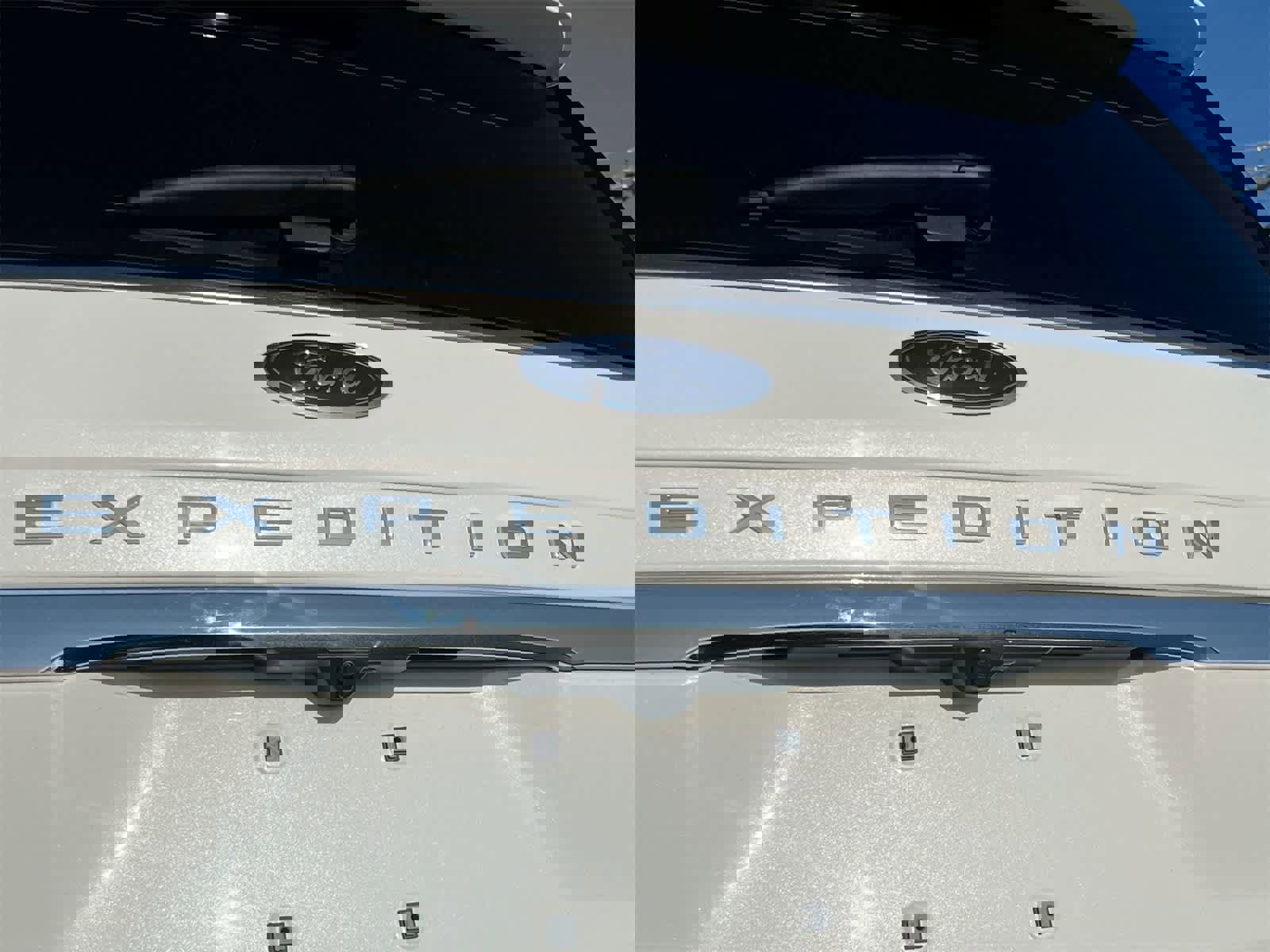 Certified 2022 Ford Expedition Max Limited image 12