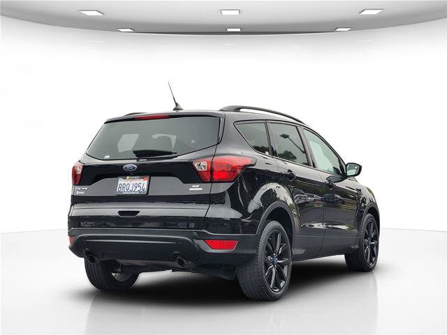 Certified 2019 Ford Escape SE FWD image 6