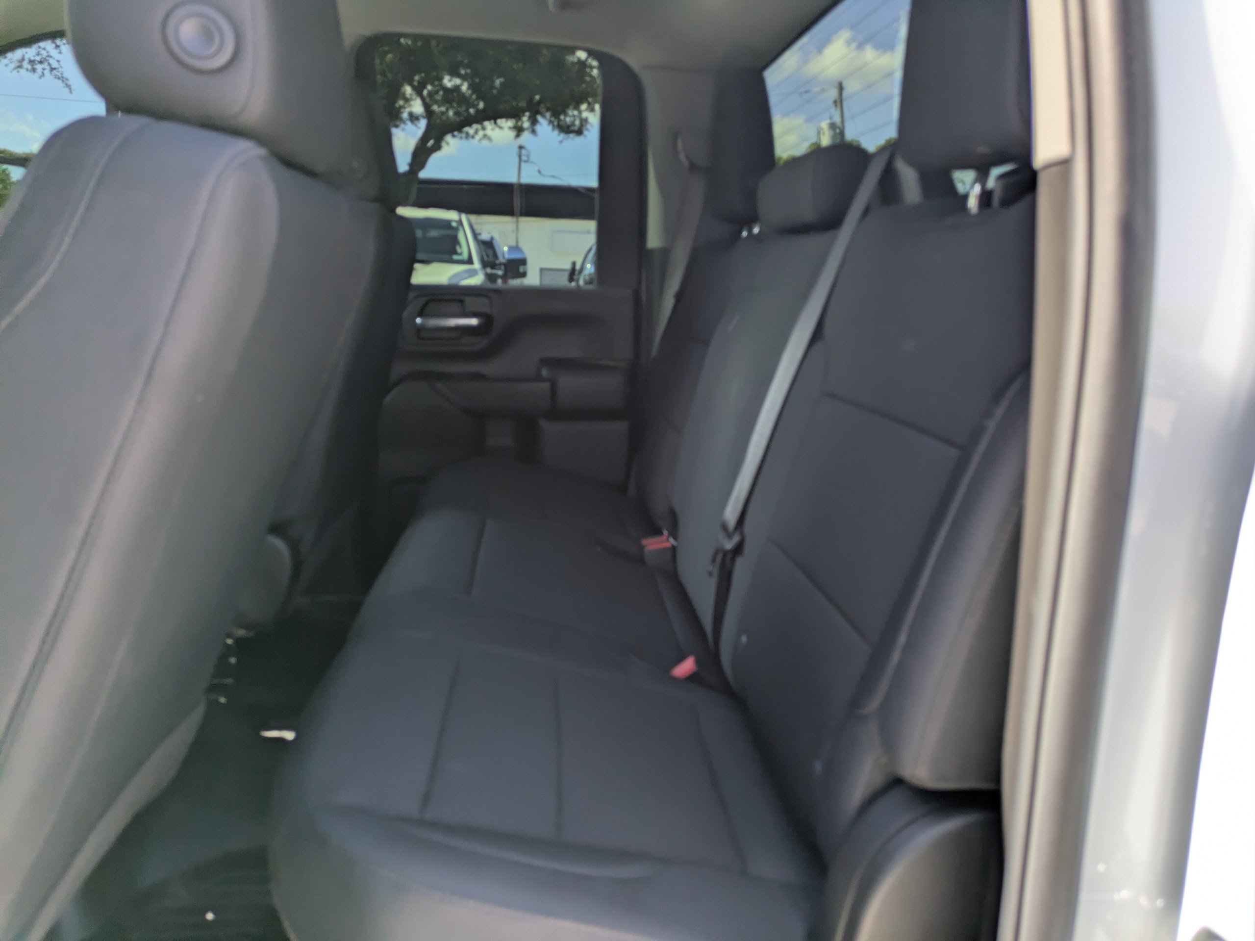 Used 2025 GMC Sierra 2500 Pro w/ 1SA Pro Safety Plus Package AWD/4WD image 19