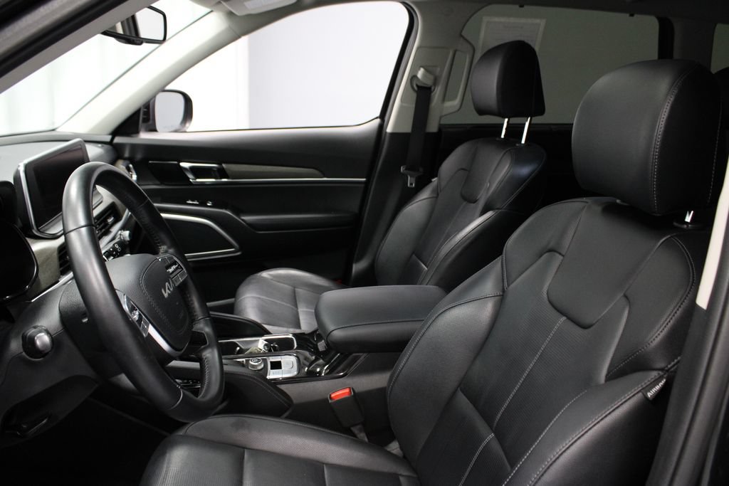 Used 2022 Kia Telluride EX w/ EX Premium Package FWD image 26