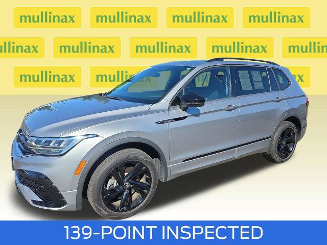 Used 2024 Volkswagen Tiguan SE R-Line AWD/4WD image 14