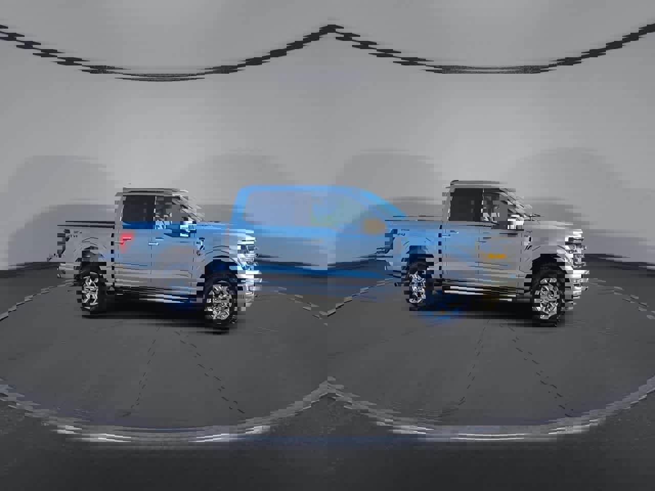 Certified 2025 Ford F150 XLT w/ Equipment Group 301A Standard image 8