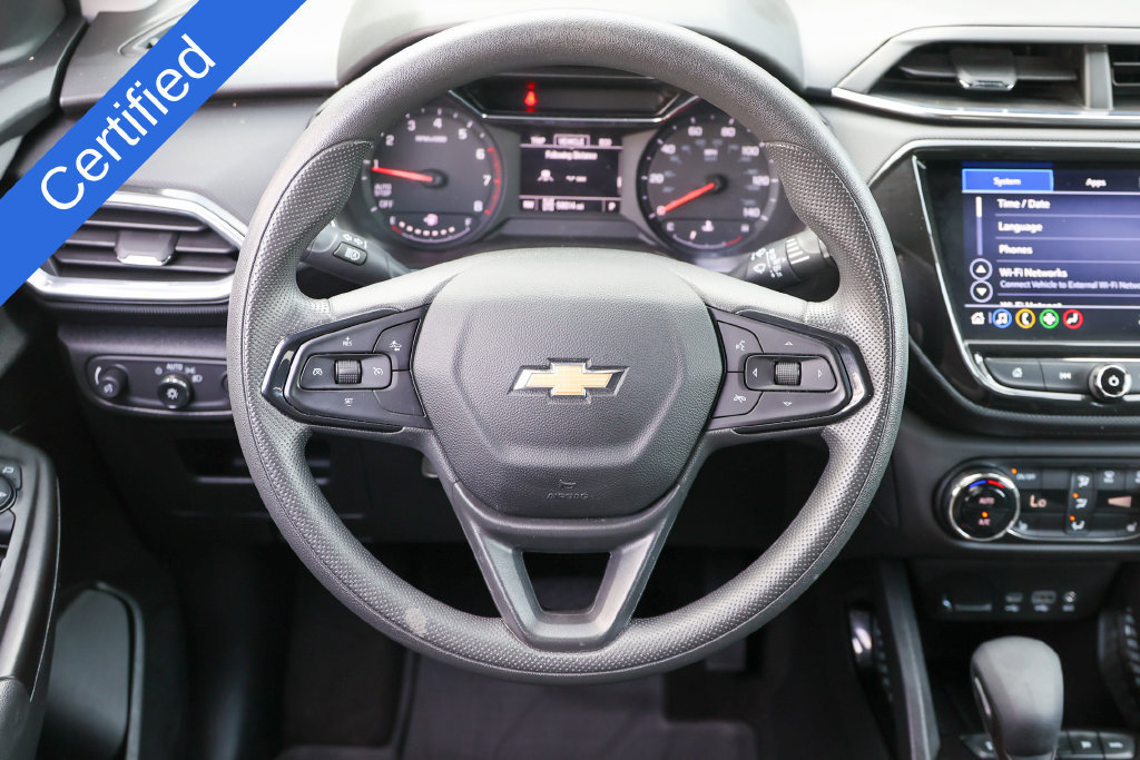 Used 2023 Chevrolet TrailBlazer LT w/ Convenience Package AWD/4WD image 9