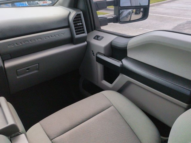 Certified 2021 Ford F250 XL w/ STX Appearance Package AWD/4WD image 17