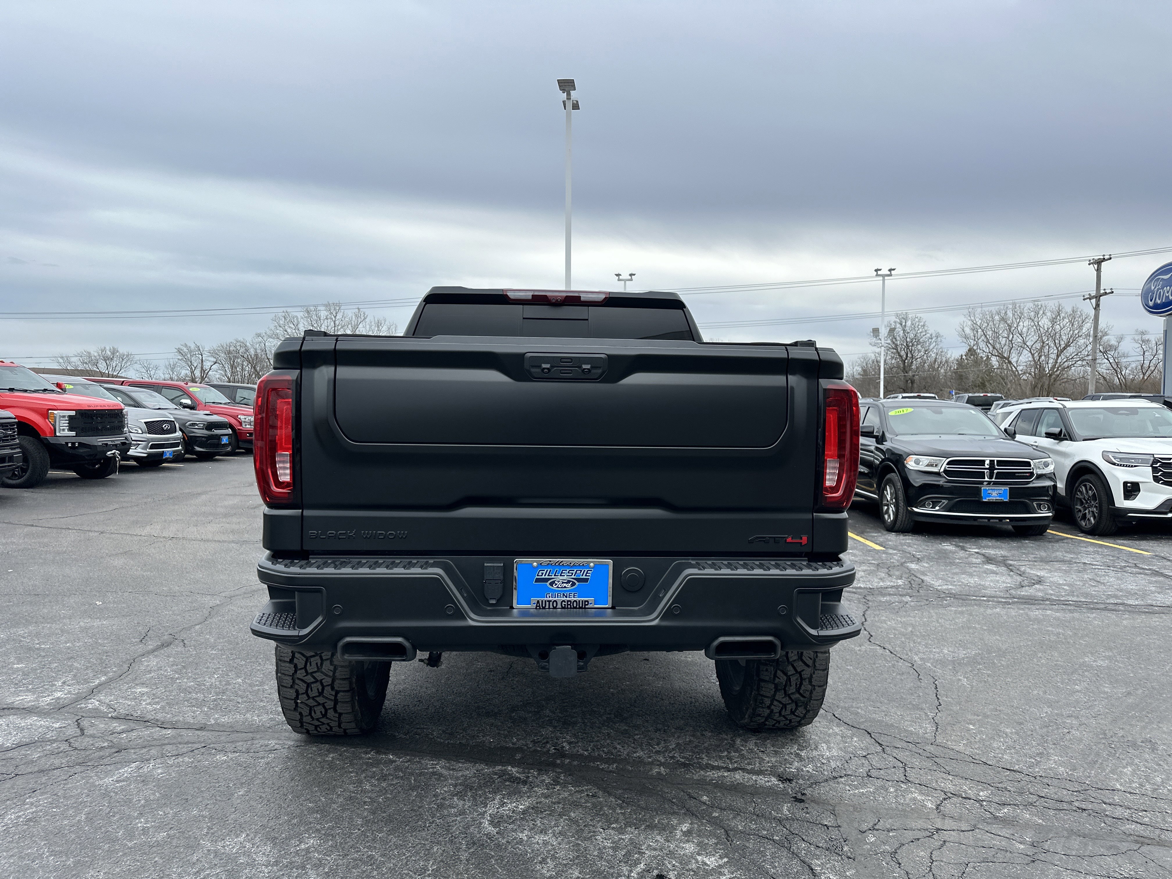 Used 2023 GMC Sierra 1500 AT4 w/ AT4 Premium Package image 4