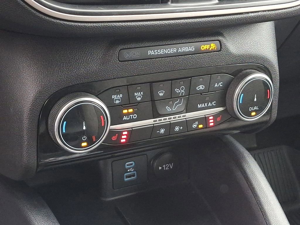 Certified 2022 Ford Escape SE w/ Convenience Package image 16