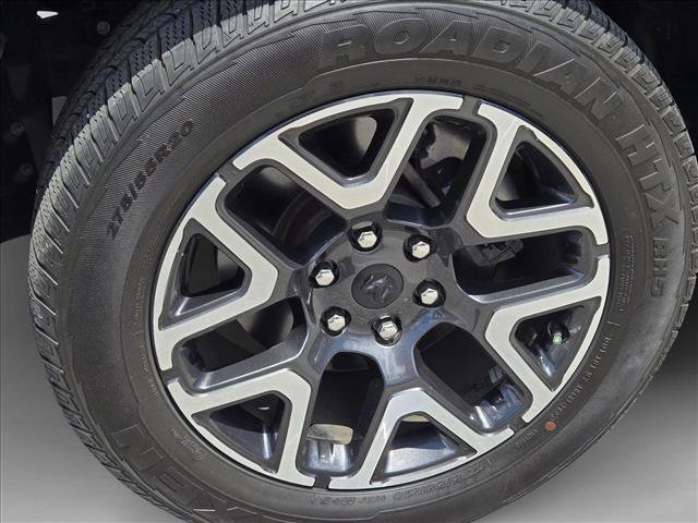 Used 2025 RAM 1500 Laramie AWD/4WD image 22