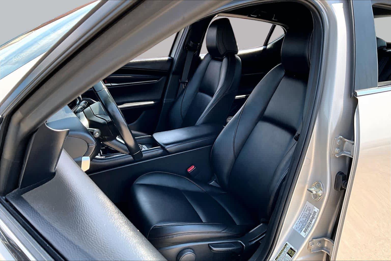 Used 2024 MAZDA MAZDA3 s FWD image 7