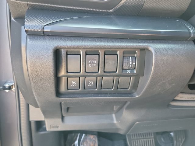 Used 2021 Subaru Forester AWD/4WD image 18