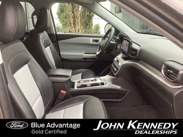 Certified 2023 Ford Explorer XLT w/ Equipment Group 202A AWD/4WD image 23