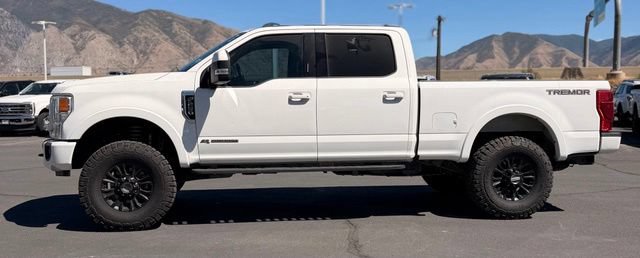 Certified 2022 Ford F250 Lariat w/ Tremor Off-Road Package AWD/4WD image 2