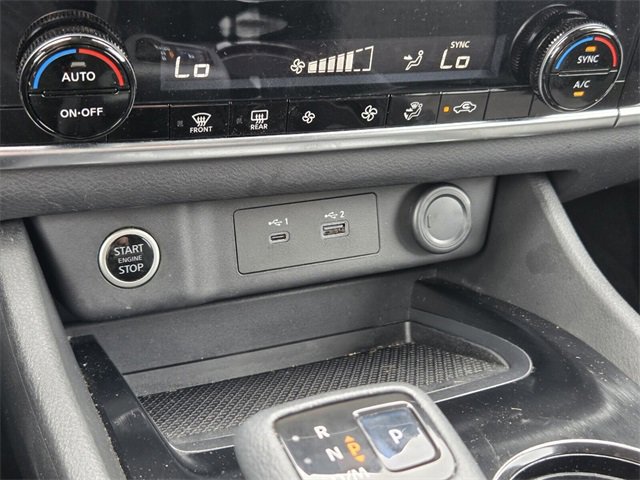 Used 2021 Nissan Rogue SV image 20