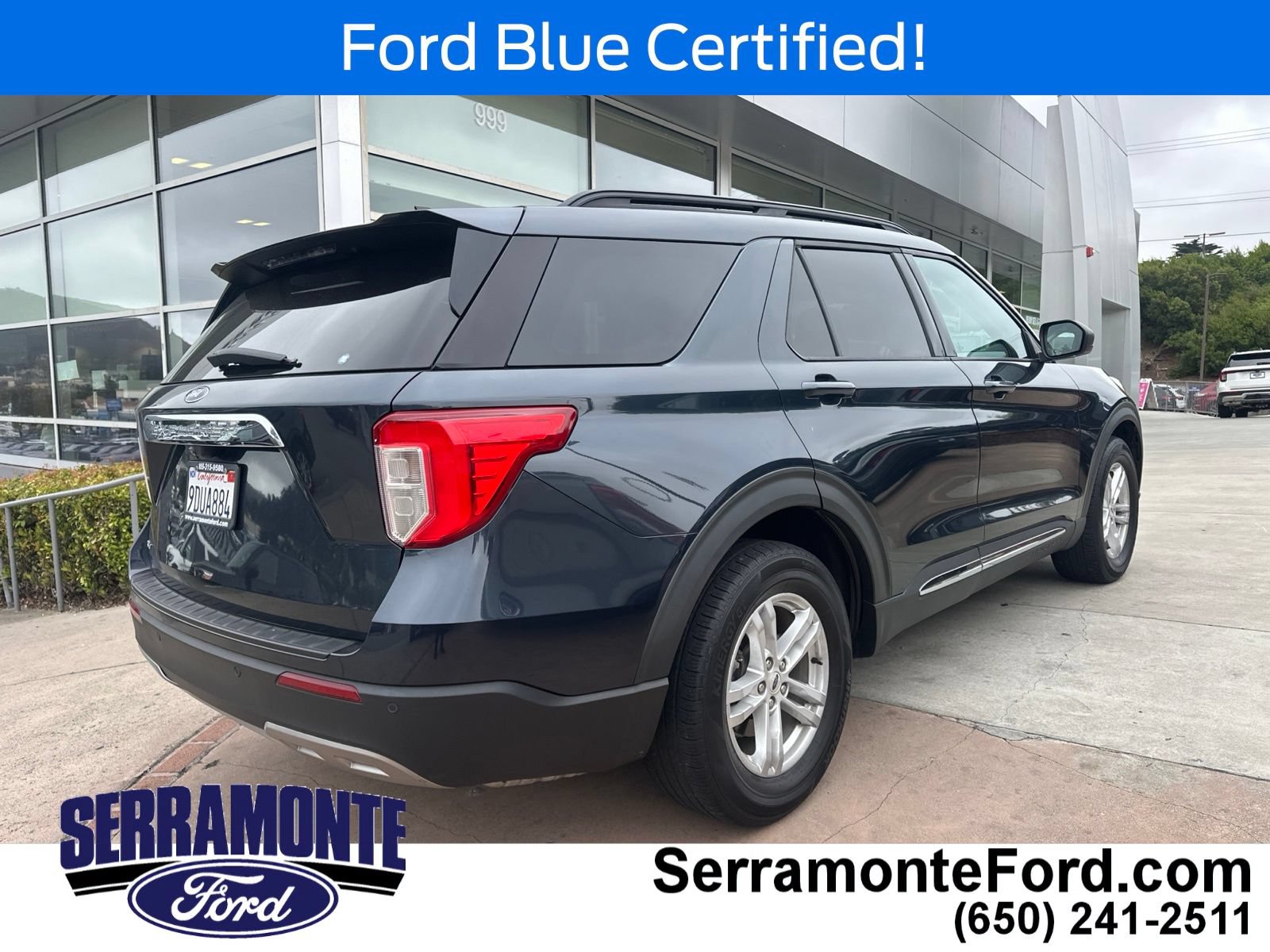 Certified 2022 Ford Explorer XLT w/ Equipment Group 202A RWD image 7