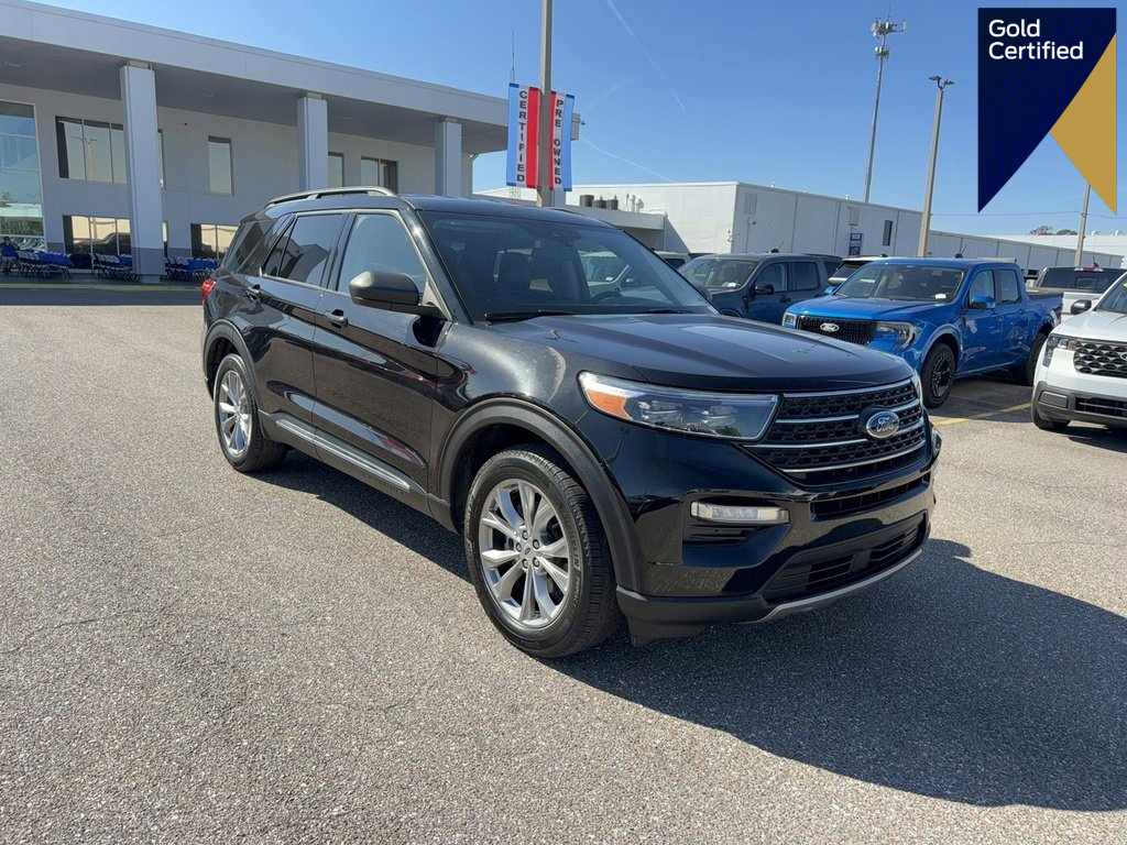 Certified 2023 Ford Explorer XLT w/ Equipment Group 202A image 1
