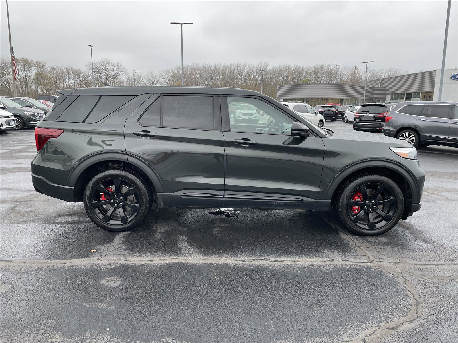 Certified 2022 Ford Explorer ST w/ Equipment Group 401A AWD/4WD image 10