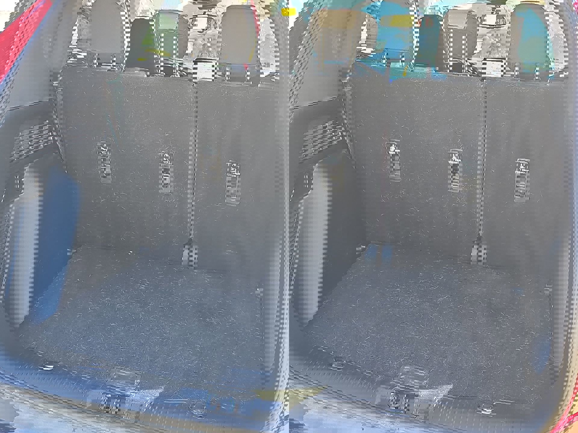 Certified 2020 Ford Escape SE image 21