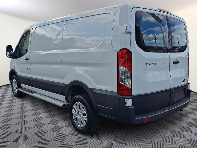 Certified 2025 Ford Transit 250 Low Roof w/ Exterior Upgrade Package RWD image 4