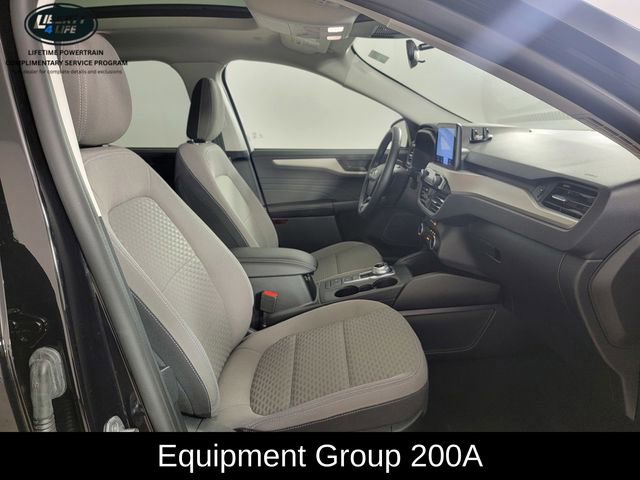 Certified 2022 Ford Escape SE w/ SE Sport Appearance Package AWD/4WD image 19