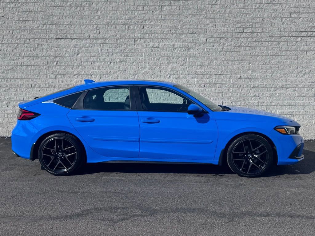 Used 2024 Honda Civic Sport Touring image 2