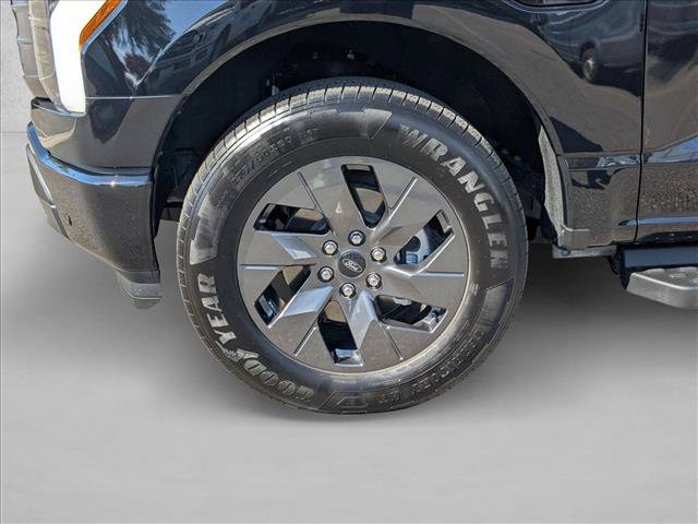 Certified 2024 Ford F150 Lightning Lariat AWD/4WD image 26