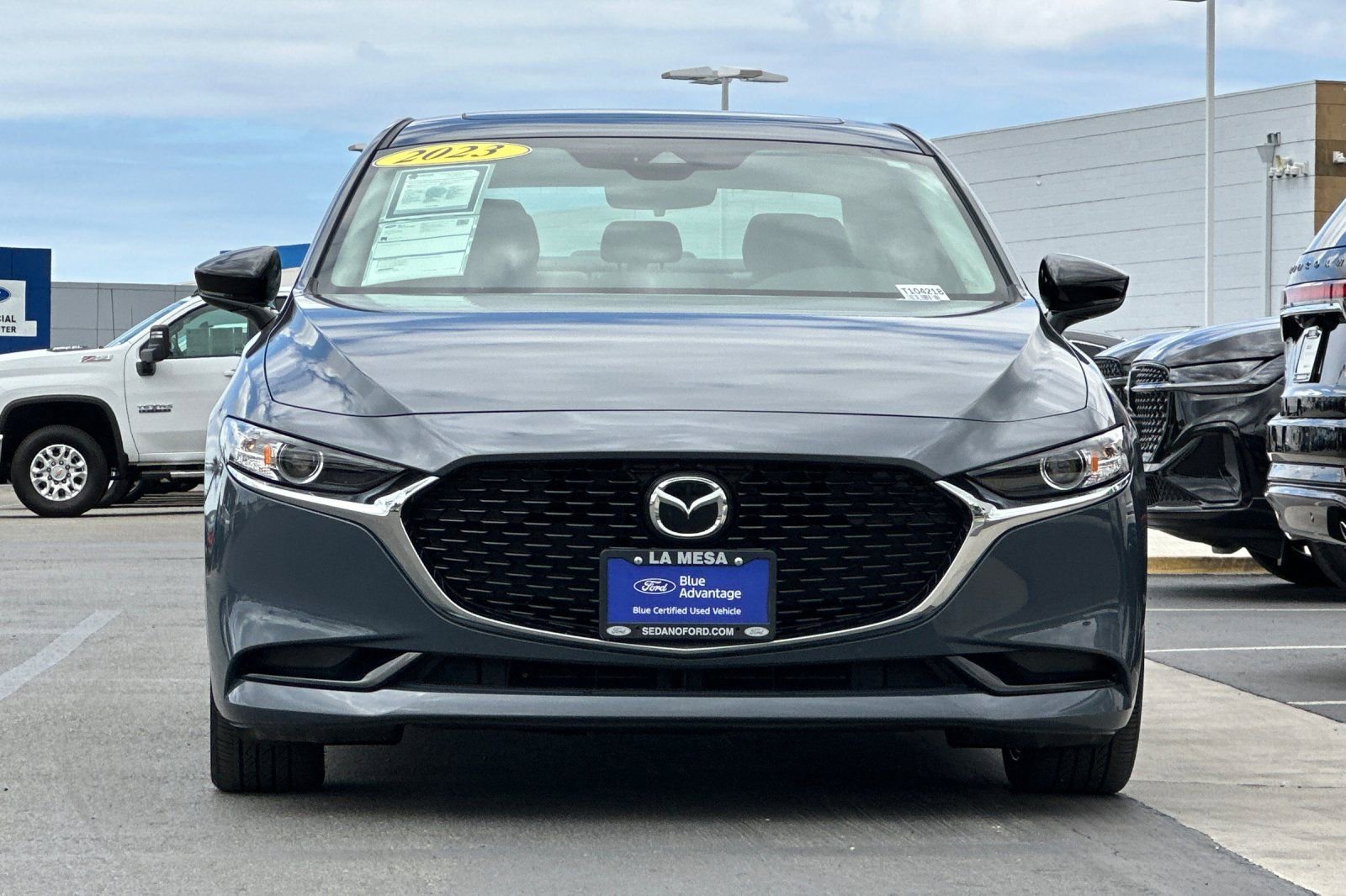 Used 2023 MAZDA MAZDA3 s FWD image 8
