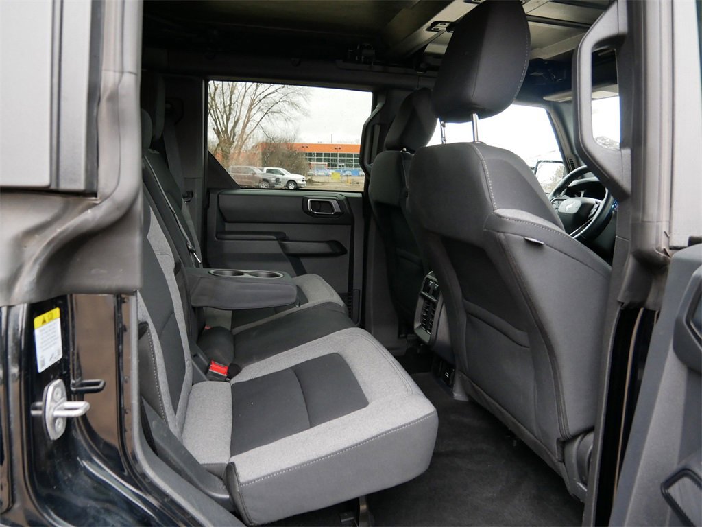 Certified 2025 Ford Bronco Big Bend image 9