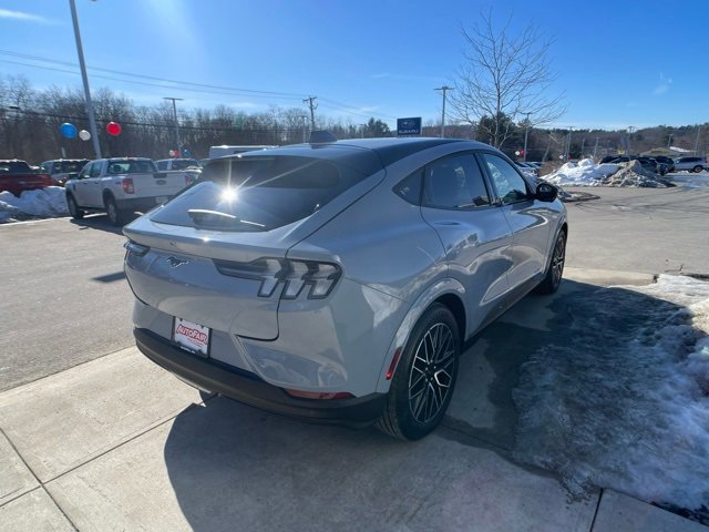 Certified 2025 Ford Mustang Mach-E Premium image 5