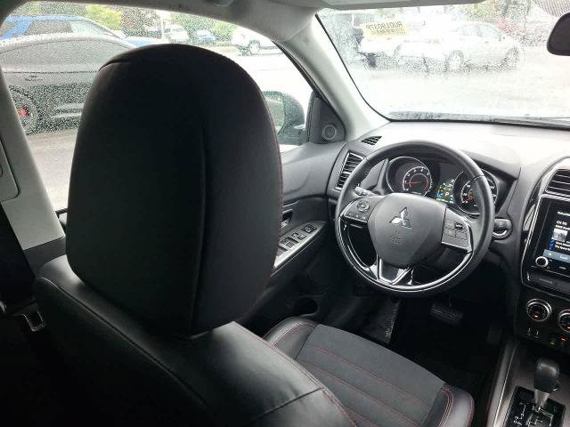 Used 2024 Mitsubishi Outlander Sport SE AWD/4WD image 15