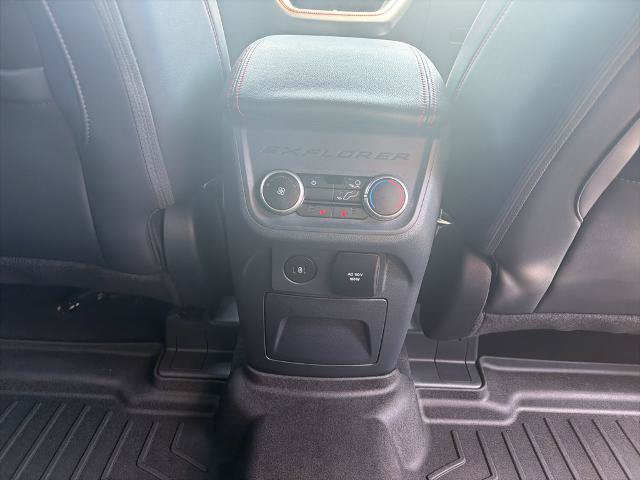 Certified 2025 Ford Explorer ST-Line w/ Premium Package RWD image 24