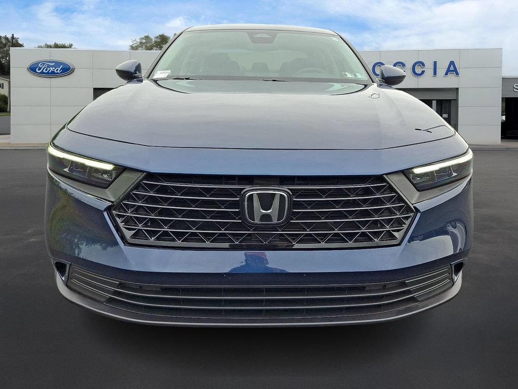 Used 2024 Honda Accord EX image 2