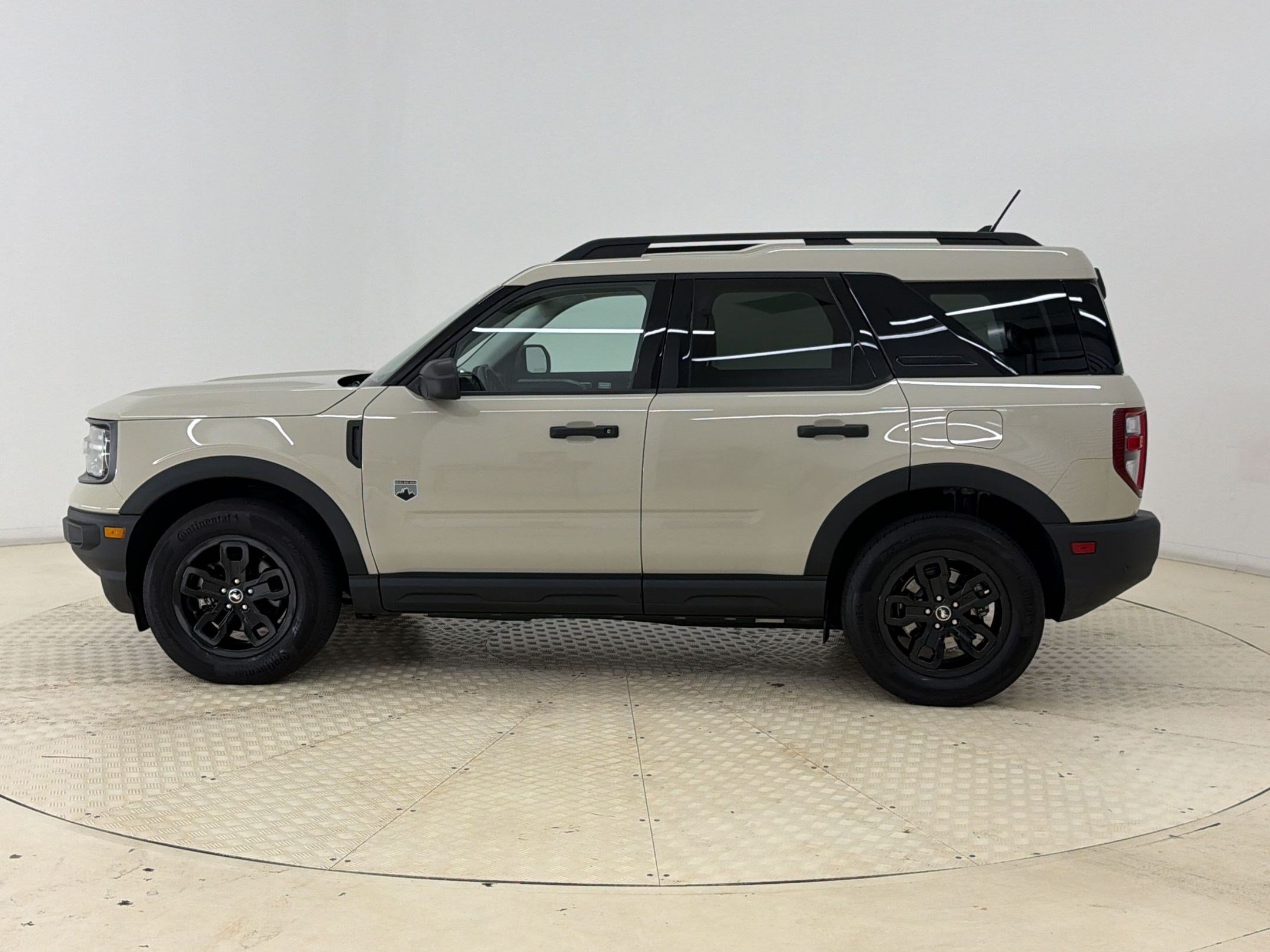 Certified 2024 Ford Bronco Sport Big Bend w/ Convenience Package AWD/4WD image 2