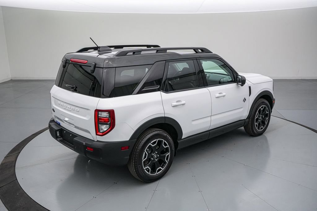 Certified 2025 Ford Bronco Sport Outer Banks w/ Outer Banks Tech Package+ image 5