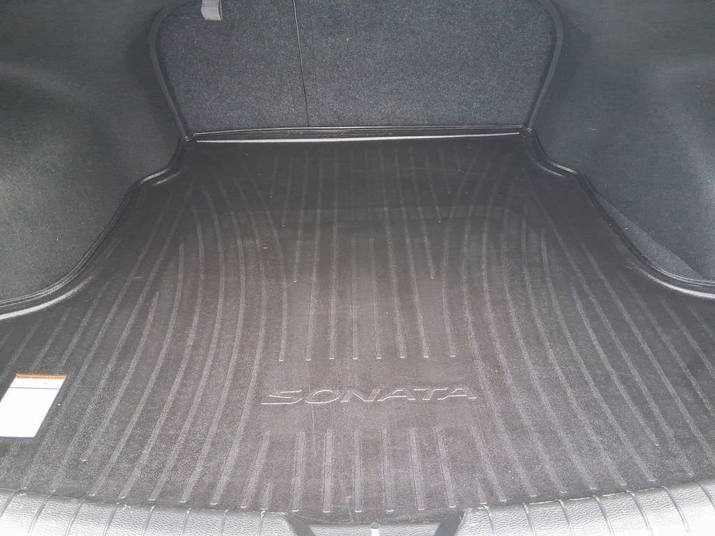 Used 2019 Hyundai Sonata SE w/ Cargo Package image 18