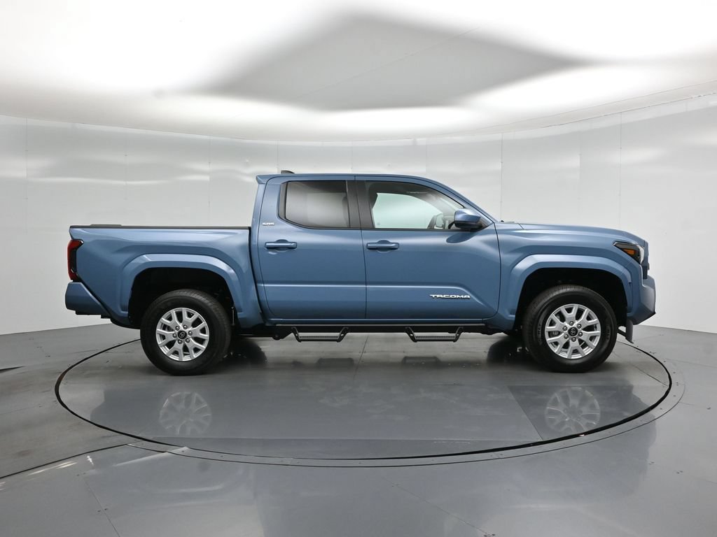 Used 2026 Toyota Tacoma SR5 AWD/4WD image 22