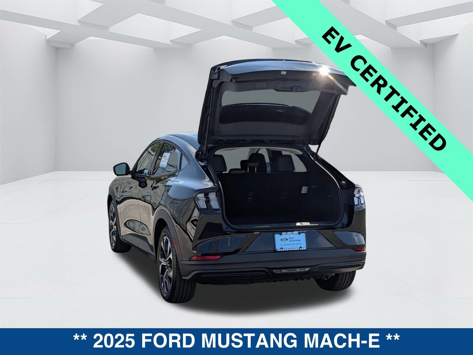 Certified 2025 Ford Mustang Mach-E Select video 3