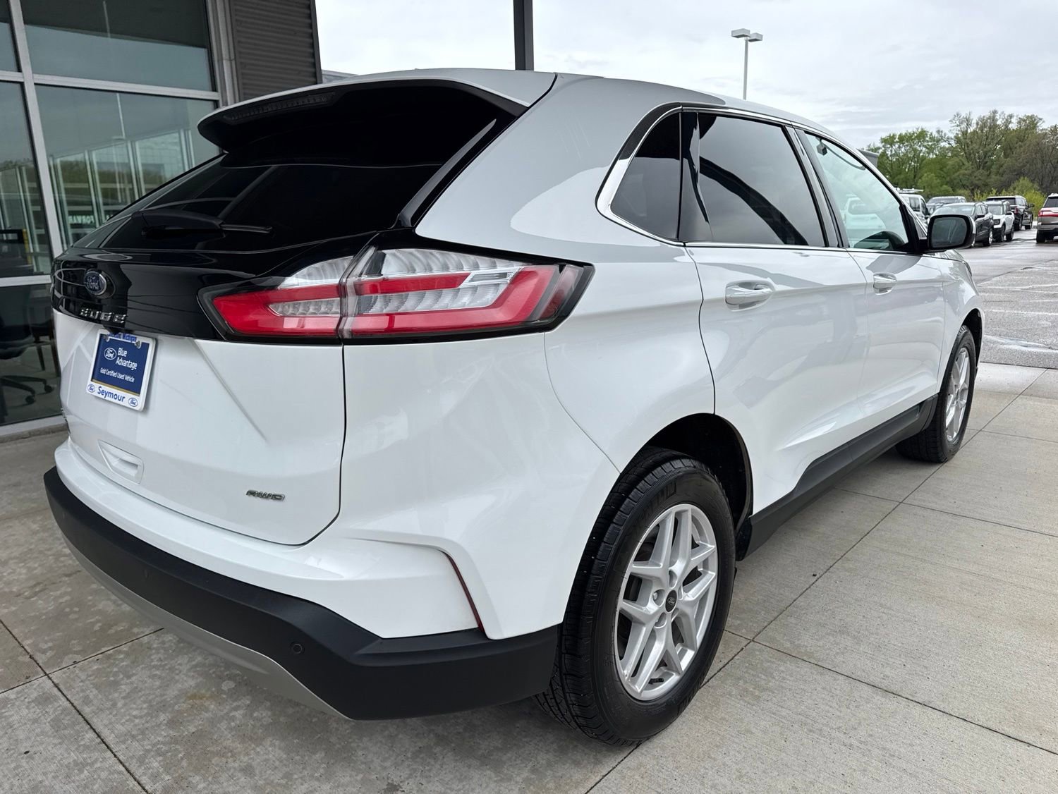 Certified 2024 Ford Edge SEL w/ Convenience Package AWD/4WD image 8