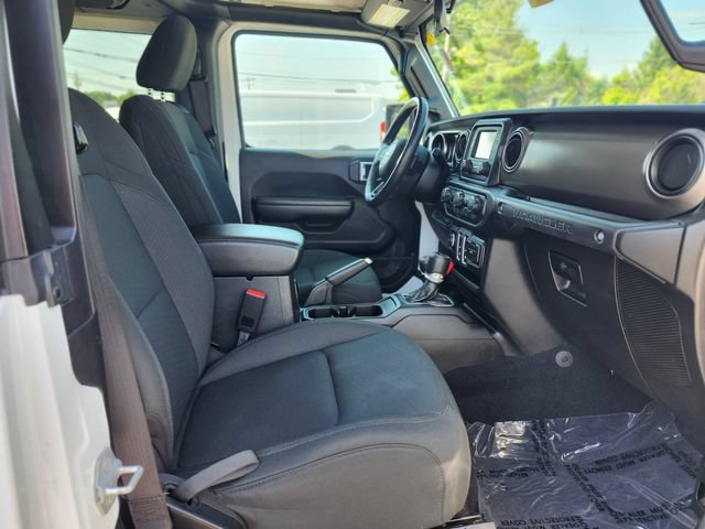 Used 2020 Jeep Wrangler Sport AWD/4WD image 11