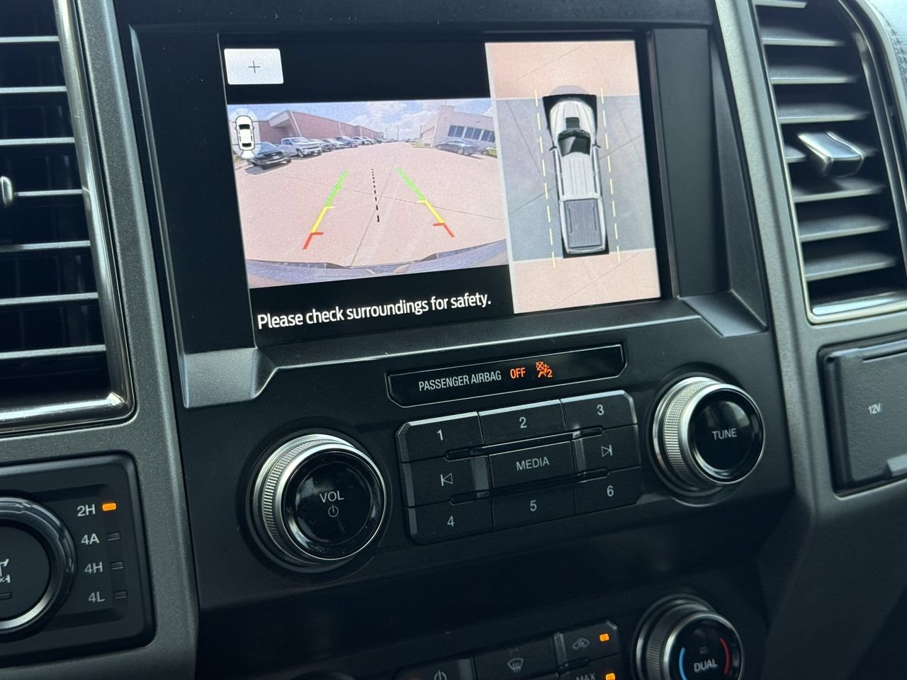 Certified 2019 Ford F150 Raptor w/ Equipment Group 802A Luxury AWD/4WD image 19