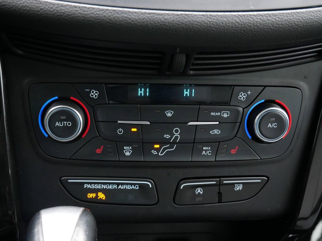 Certified 2017 Ford Escape SE w/ SE Sport Appearance Package image 23