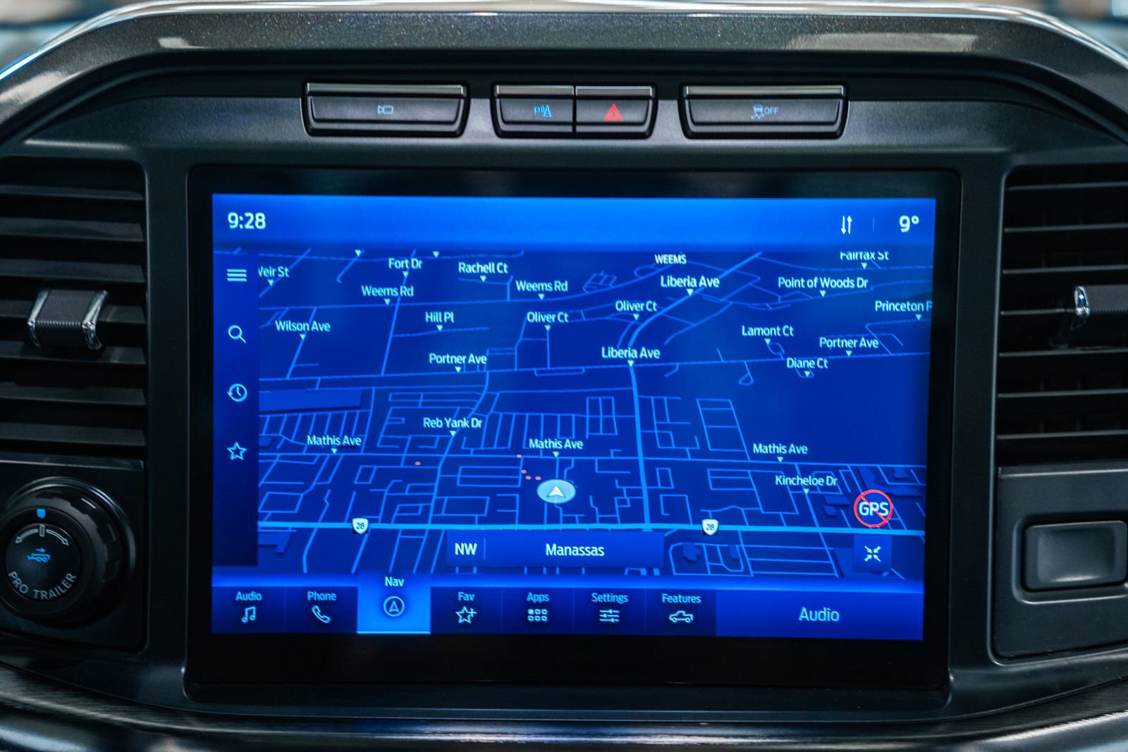 Certified 2023 Ford F150 Lariat w/ Equipment Group 502A High image 30