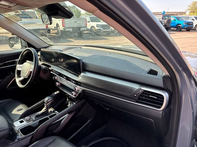 Used 2025 Kia Telluride S FWD image 54