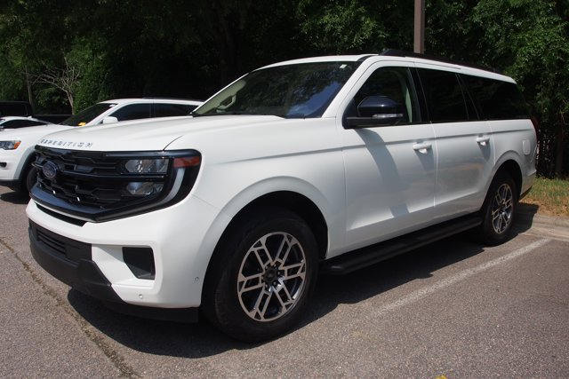 Certified 2025 Ford Expedition Max Active AWD/4WD image 4